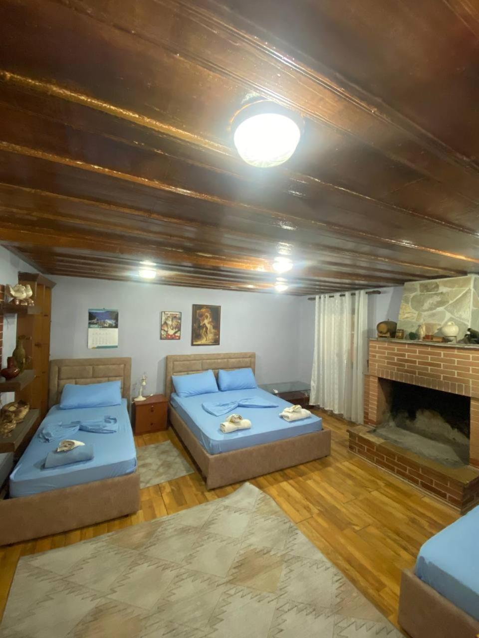 Hotel Kulla E Vjeter Koman Exteriér fotografie
